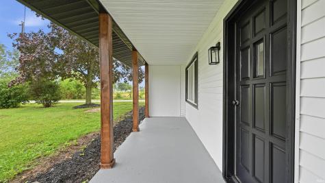 12021 E Jackson Street Parker City IN 47368