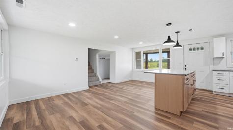 12021 E Jackson Street Parker City IN 47368