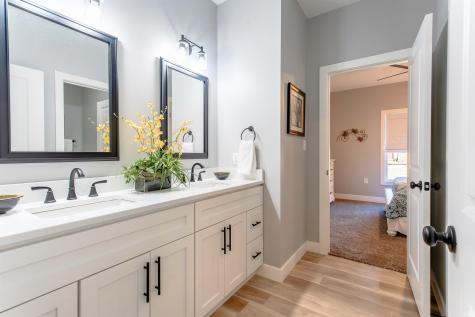 923 Taversham Avenue Evansville IN 47725
