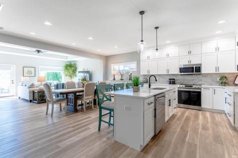 923 Taversham Avenue Evansville IN 47725