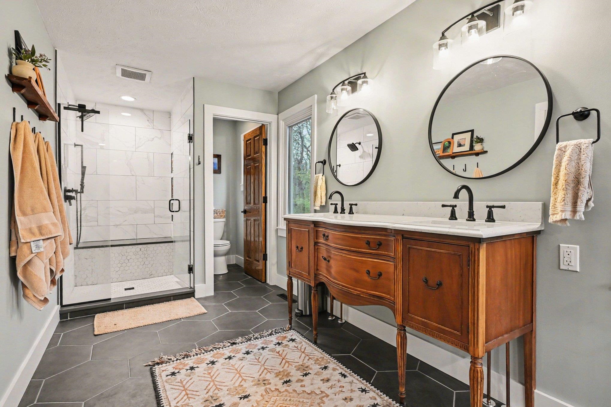 21758 E Sandy Hill Lane South Bend IN 46628