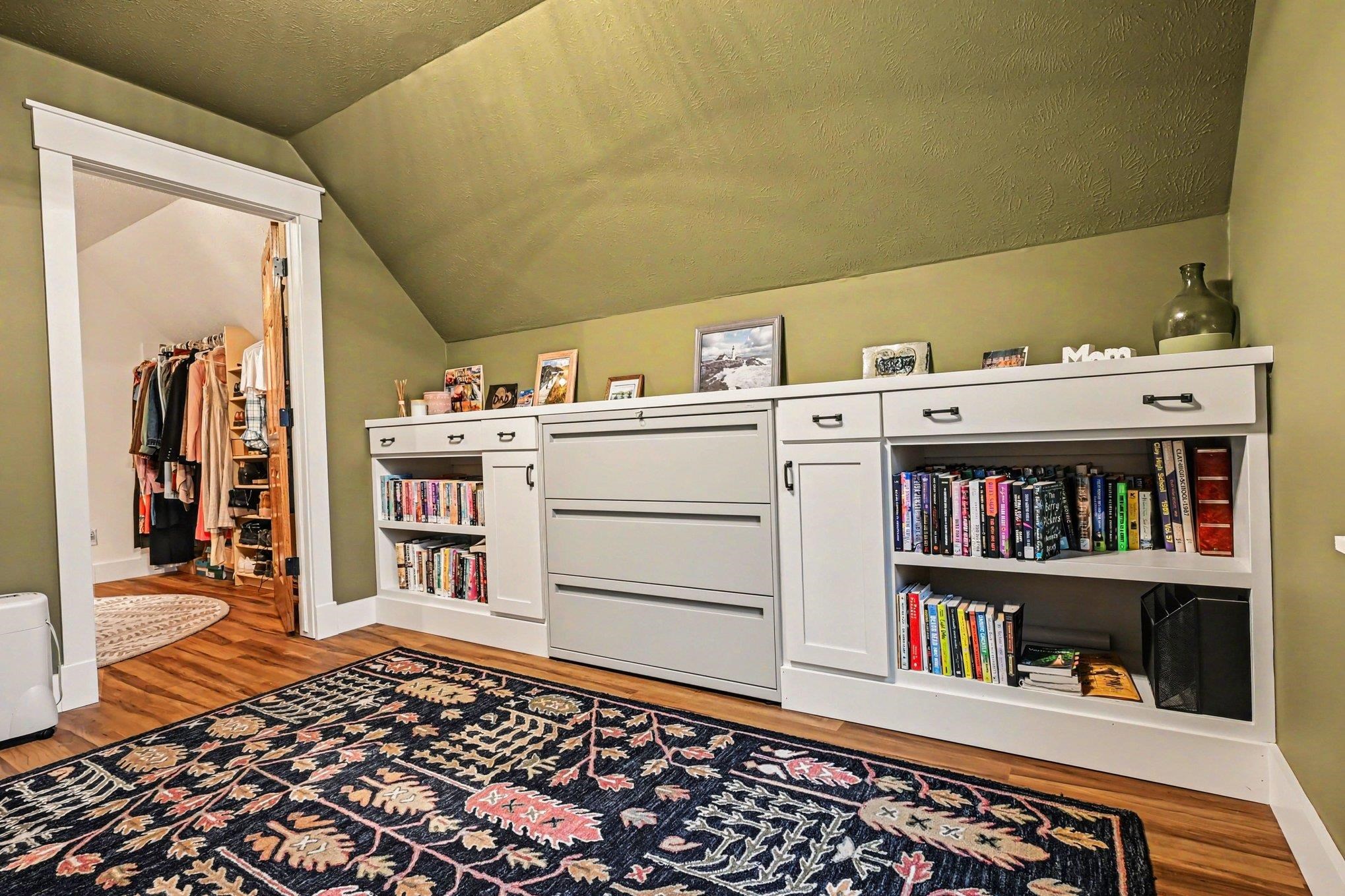 21758 E Sandy Hill Lane South Bend IN 46628