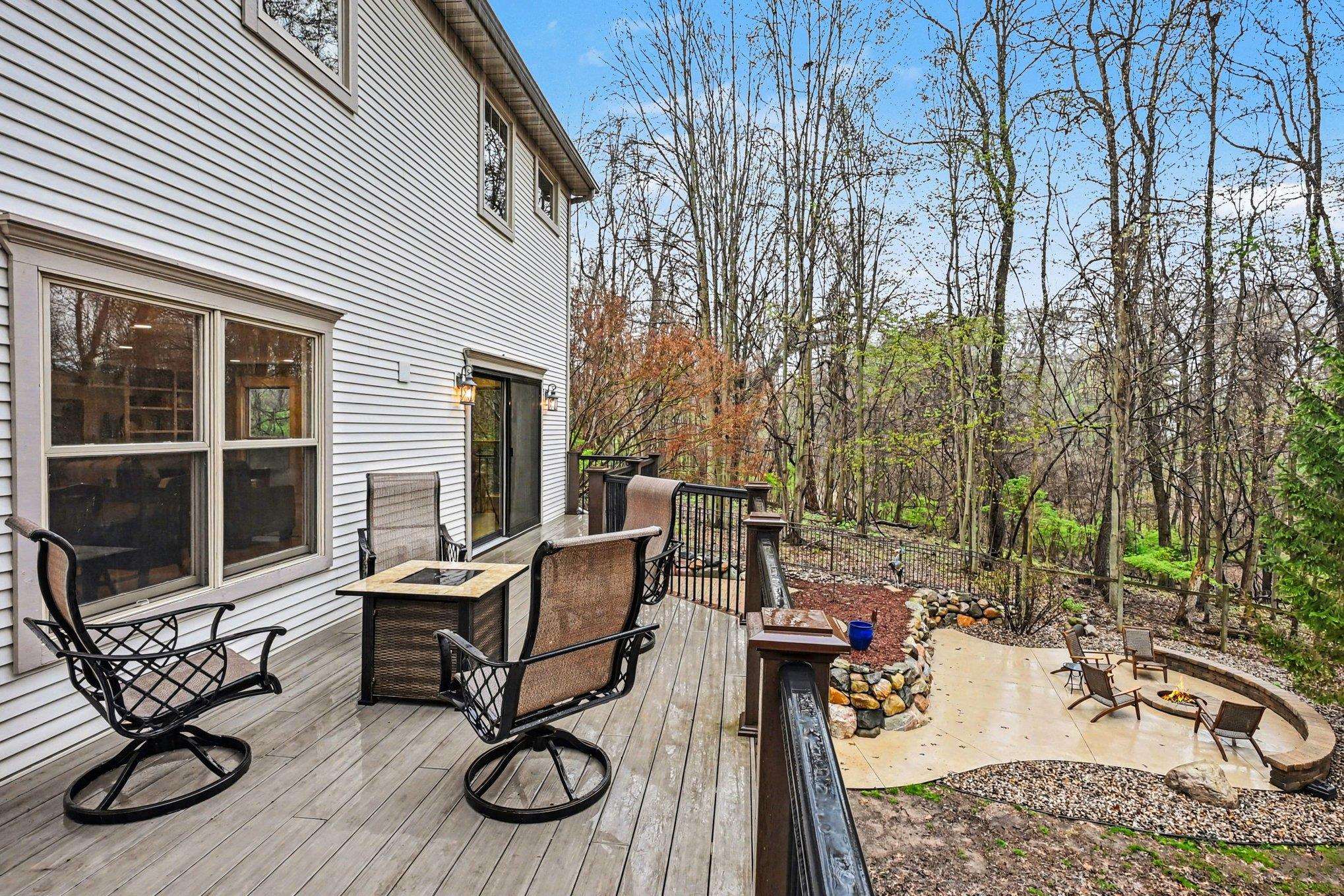 21758 E Sandy Hill Lane South Bend IN 46628