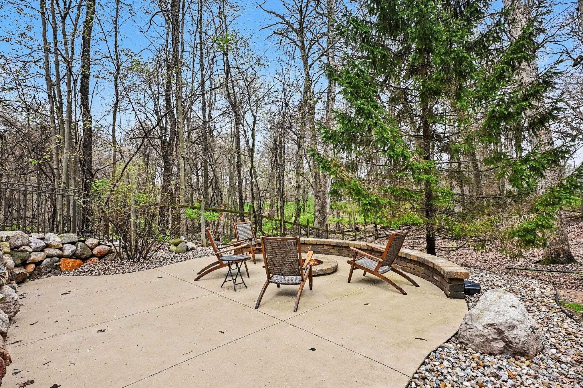21758 E Sandy Hill Lane South Bend IN 46628