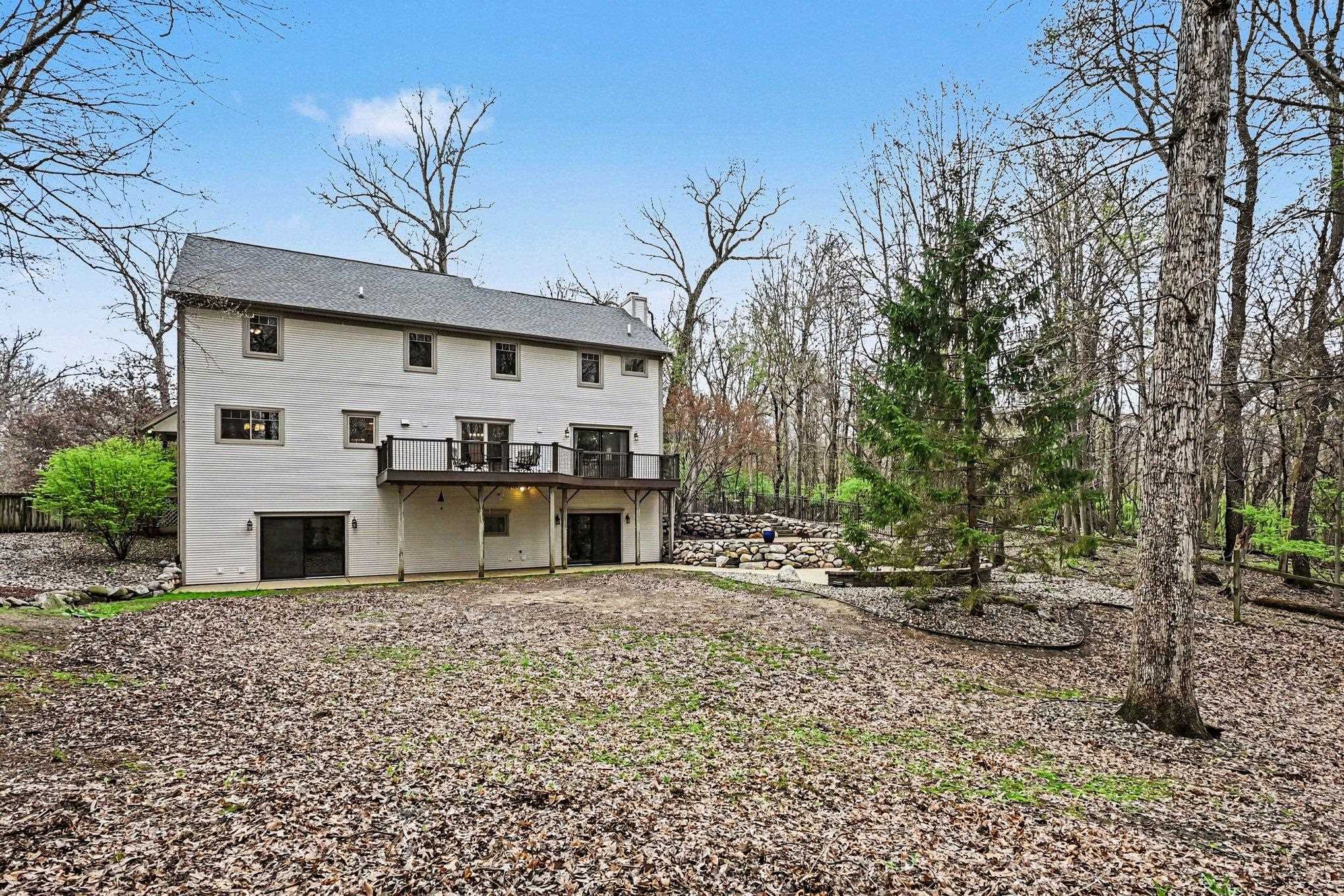 21758 E Sandy Hill Lane South Bend IN 46628