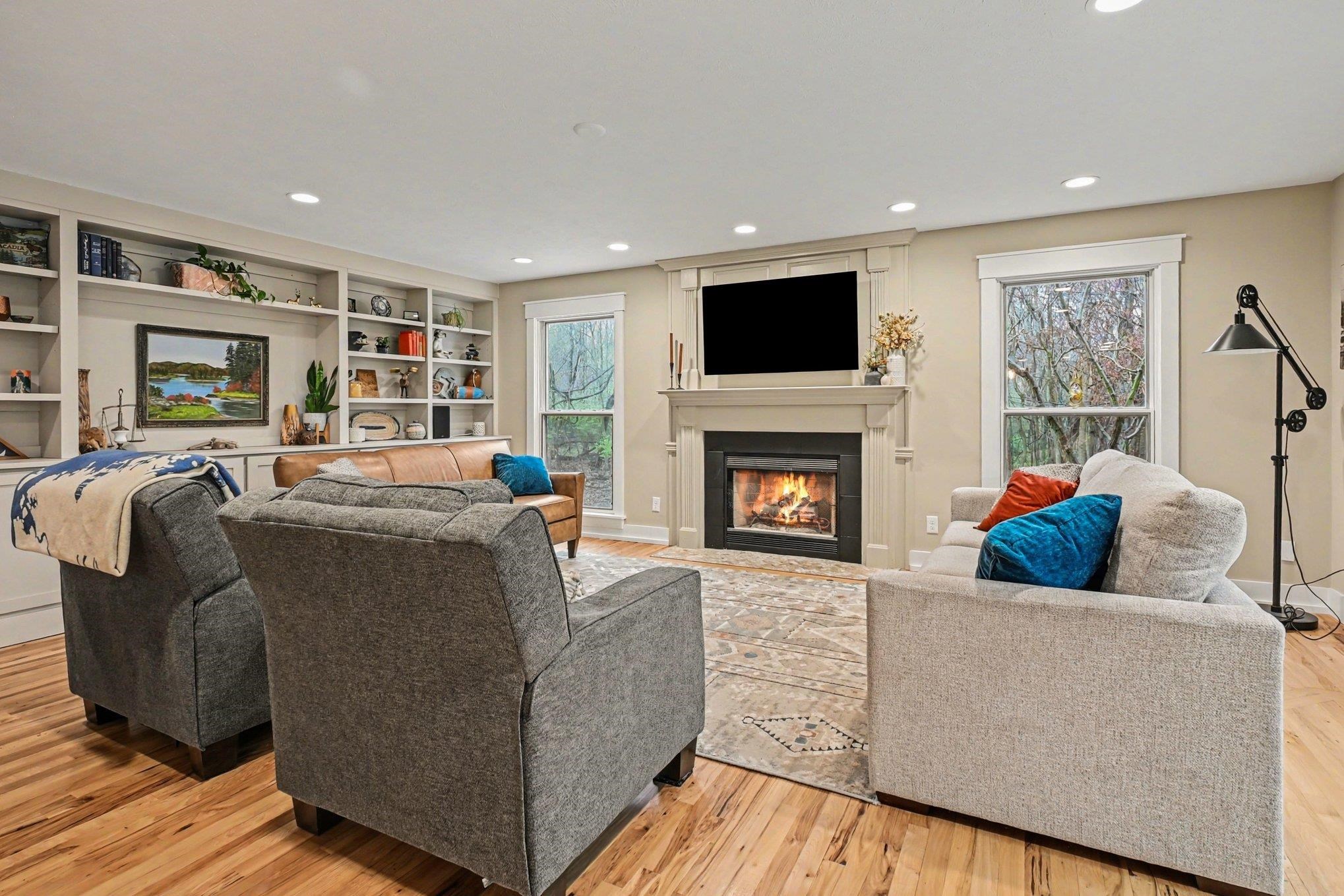 21758 E Sandy Hill Lane South Bend IN 46628