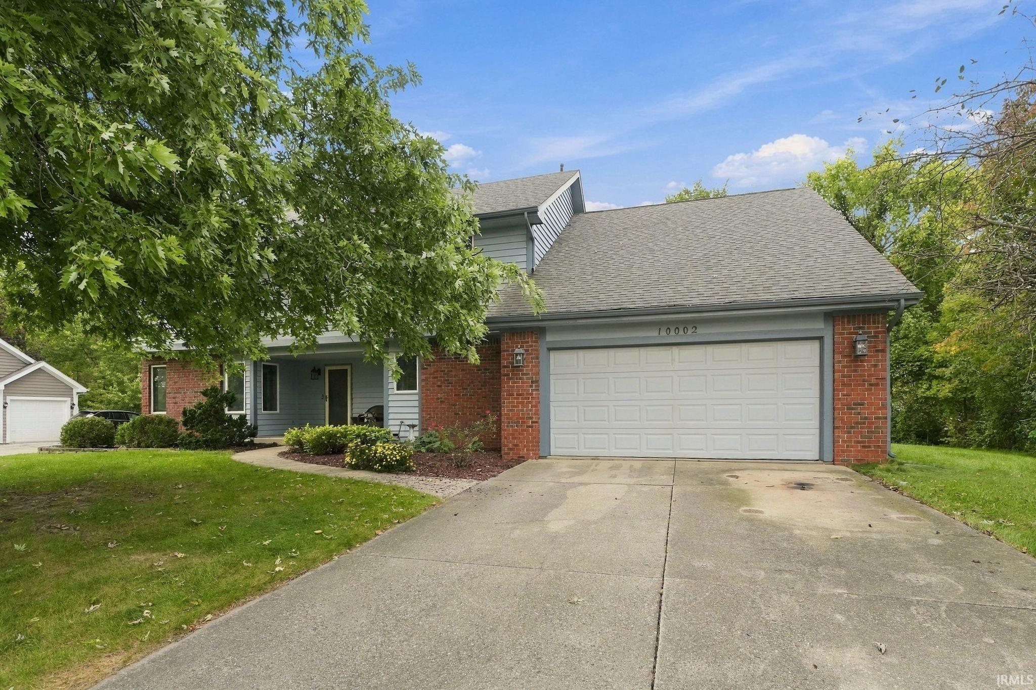 10002 Crown Point Drive Fort Wayne IN 46804