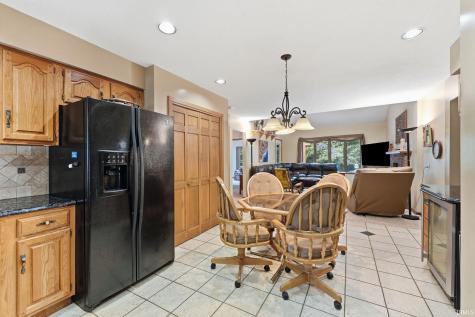 10002 Crown Point Drive Fort Wayne IN 46804