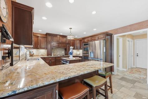 6325 Rock Bluff Court Fort Wayne IN 46819