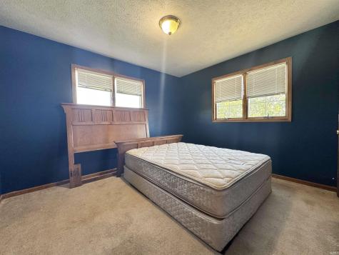 1732 S 275 W Bloomfield IN 47424