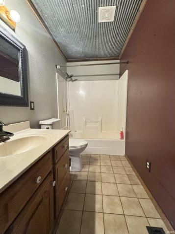 1732 S 275 W Bloomfield IN 47424