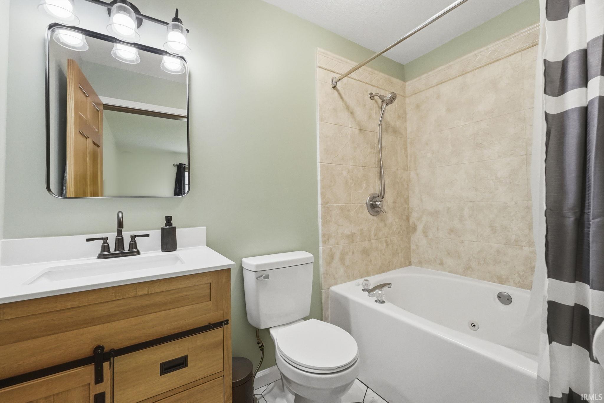 3616 Oak Ridge Drive Elkhart IN 46517