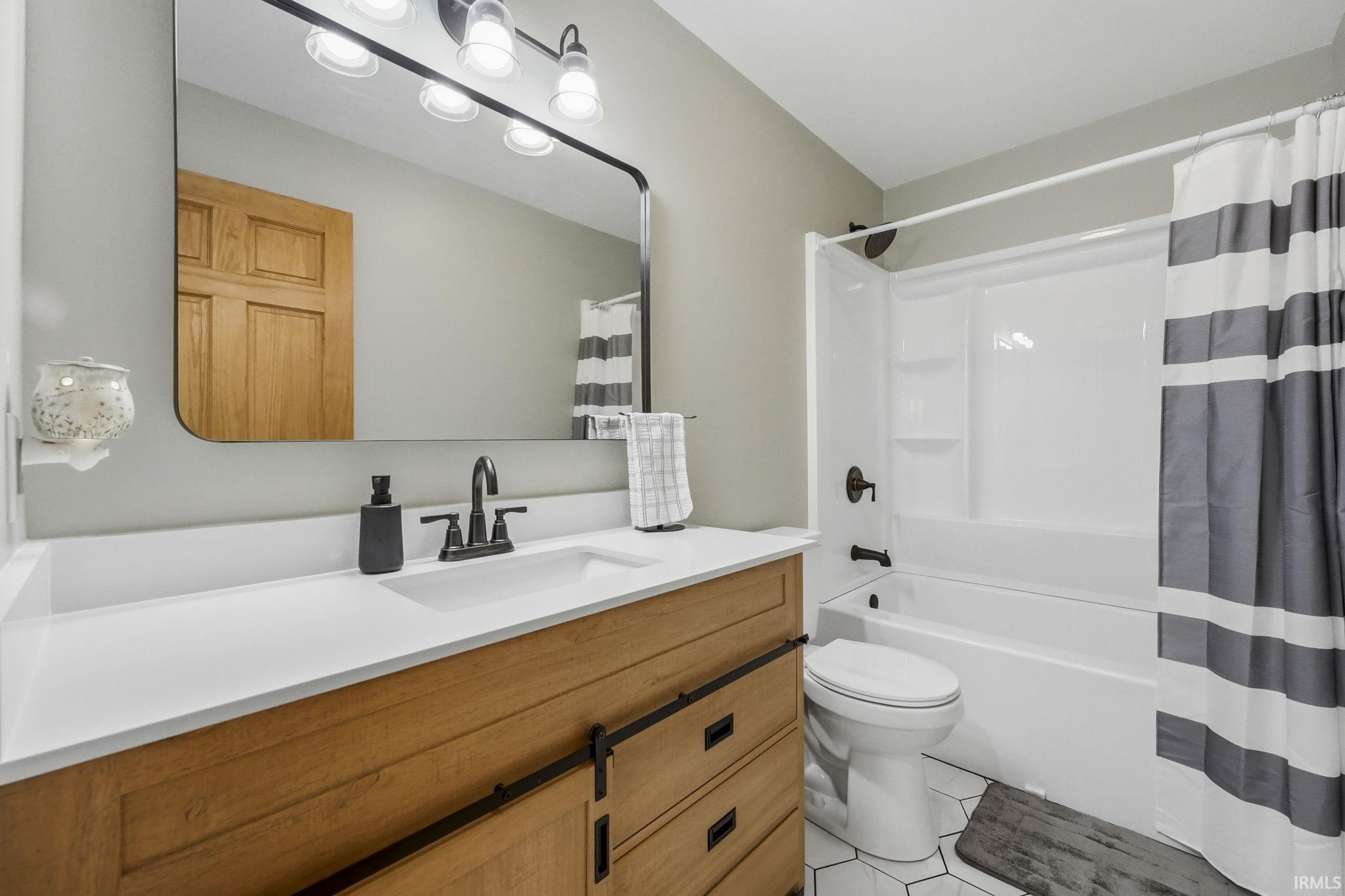 3616 Oak Ridge Drive Elkhart IN 46517