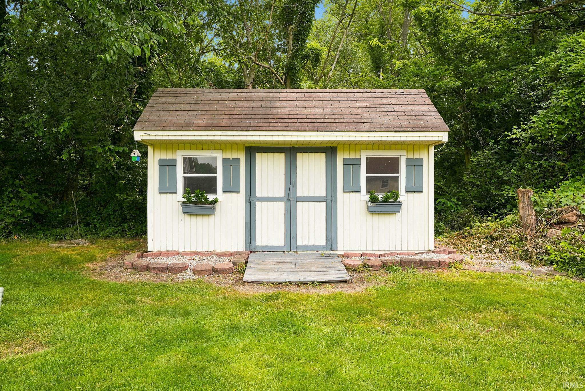 3616 Oak Ridge Drive Elkhart IN 46517