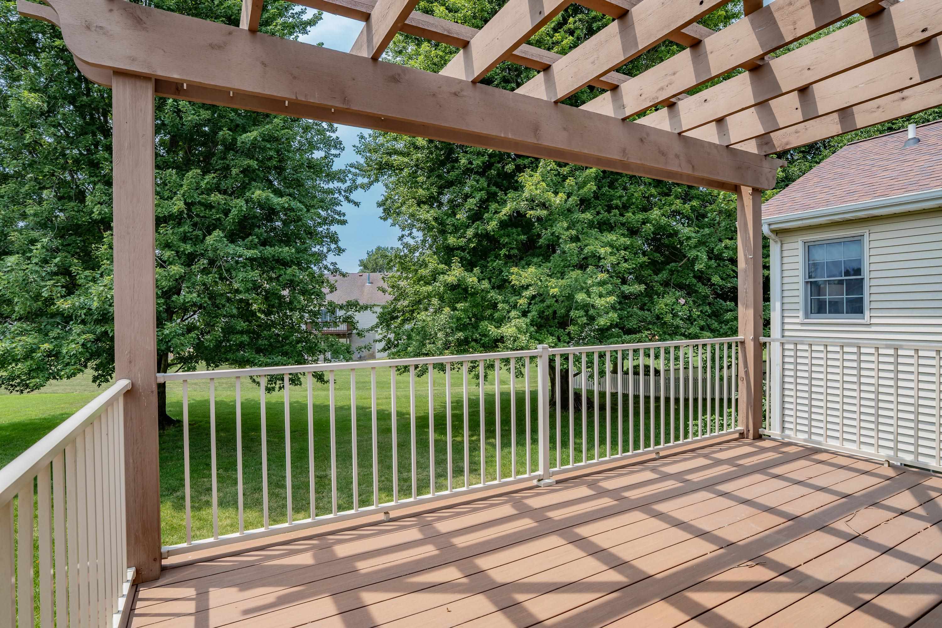 105 S Hunters Ridge Drive Warsaw IN 46582