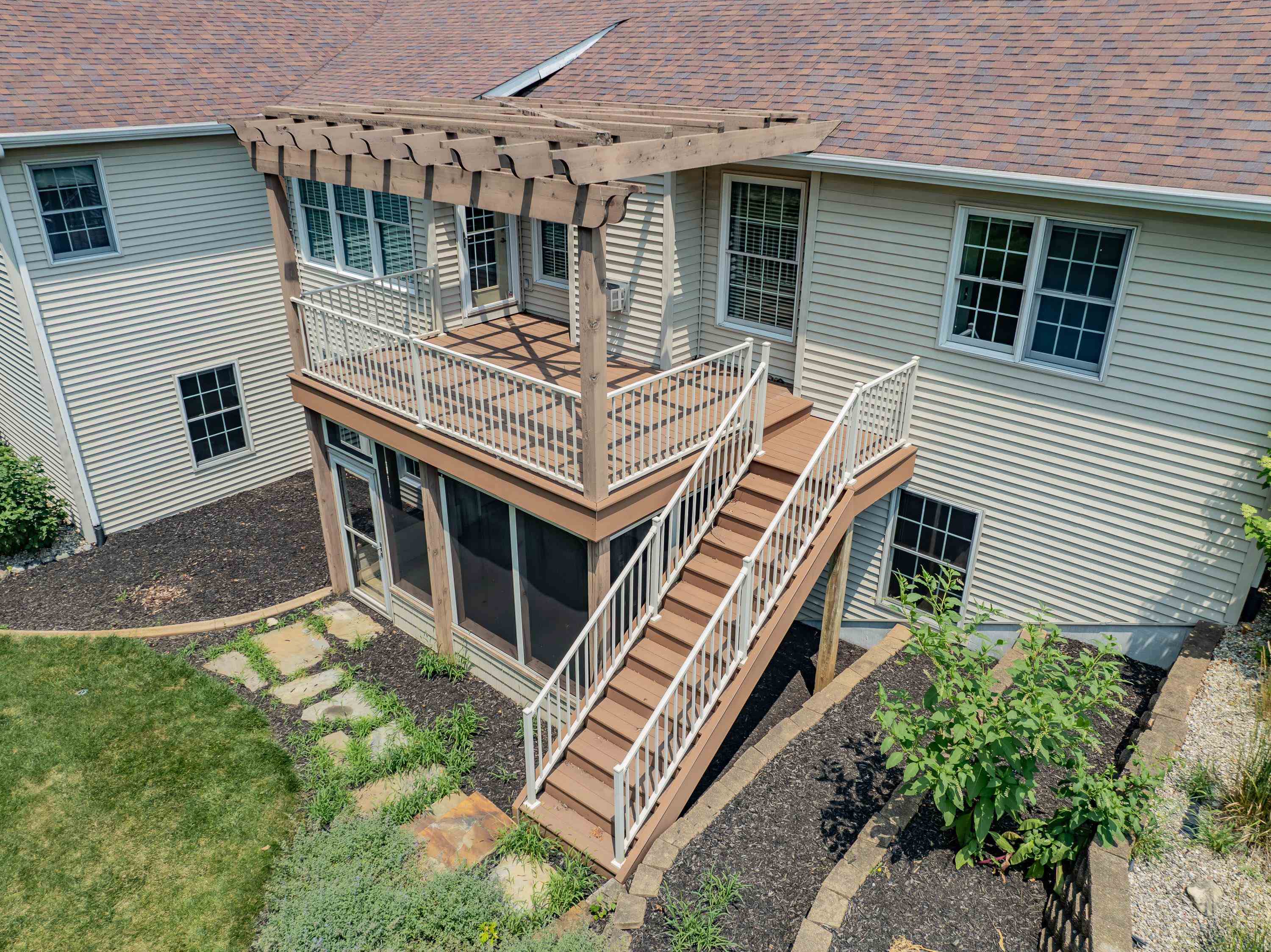 105 S Hunters Ridge Drive Warsaw IN 46582
