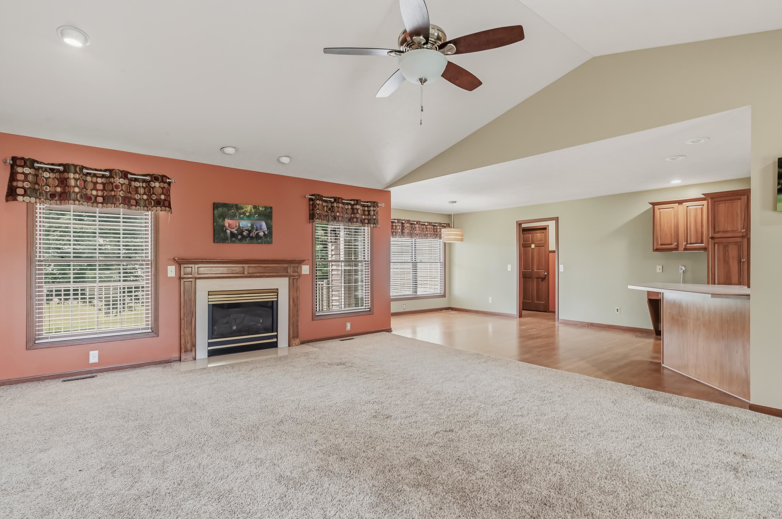 105 S Hunters Ridge Drive Warsaw IN 46582