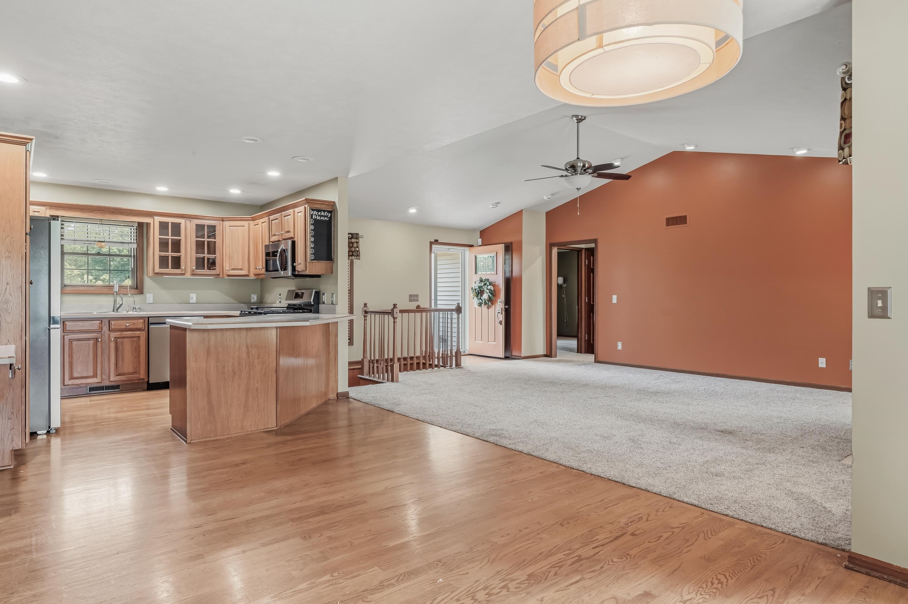 105 S Hunters Ridge Drive Warsaw IN 46582