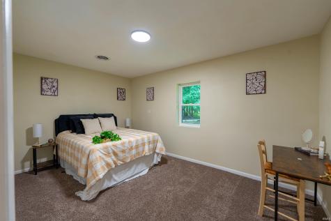 2312 N 200 E Road Anderson IN 46012