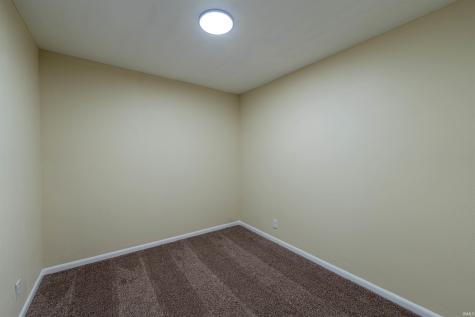 2312 N 200 E Road Anderson IN 46012