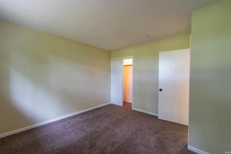 2312 N 200 E Road Anderson IN 46012