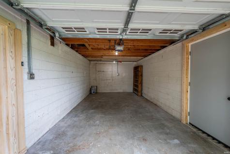 2312 N 200 E Road Anderson IN 46012