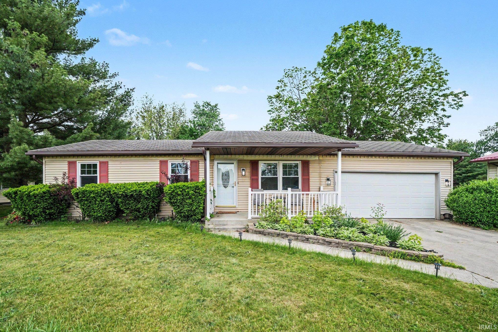 53759 Cleveland Trails Drive Elkhart IN 46514