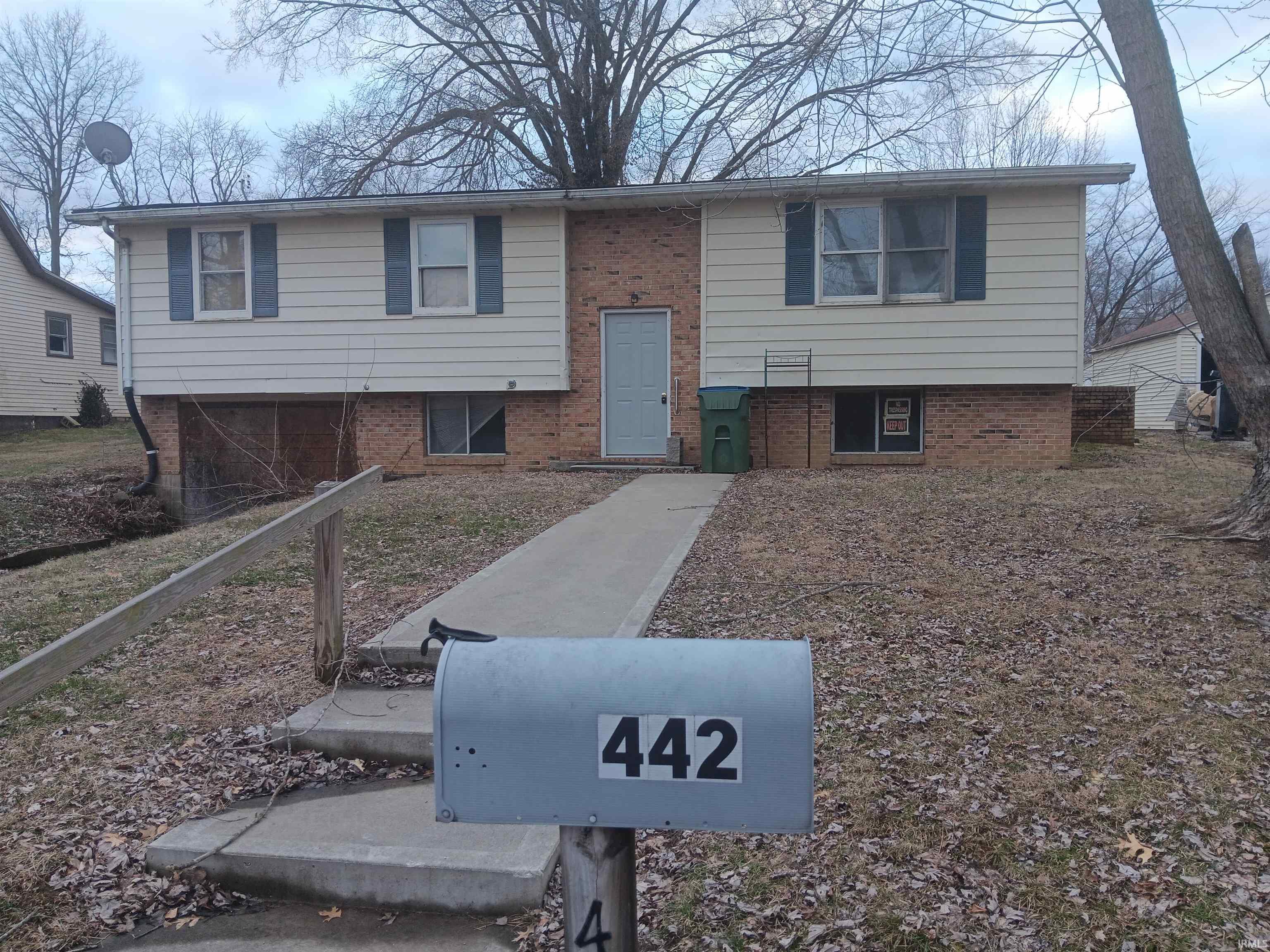 442 S Troll Street Sullivan IN 47882