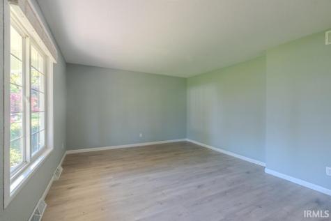 4614 Willard Drive Fort Wayne IN 46815