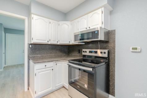 4614 Willard Drive Fort Wayne IN 46815