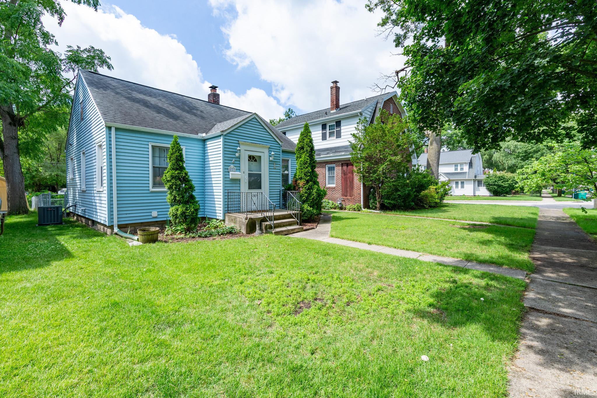823 W Grove Street Mishawaka IN 46545
