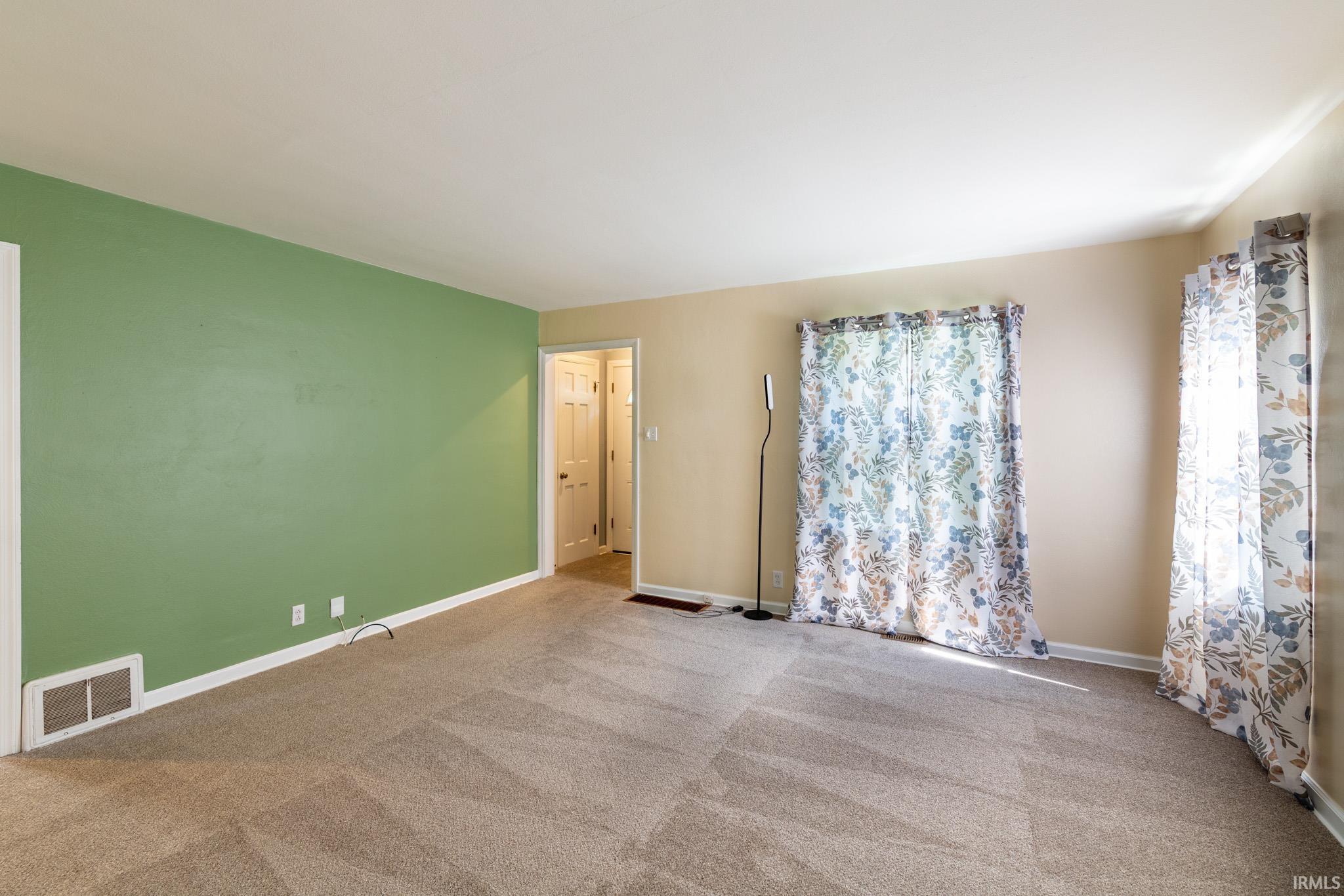 823 W Grove Street Mishawaka IN 46545