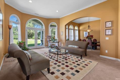 5813 Wayne Trace Fort Wayne IN 46816