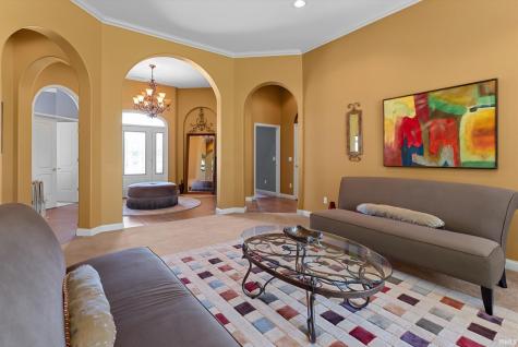 5813 Wayne Trace Fort Wayne IN 46816