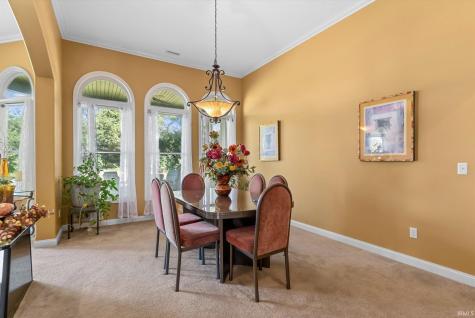 5813 Wayne Trace Fort Wayne IN 46816