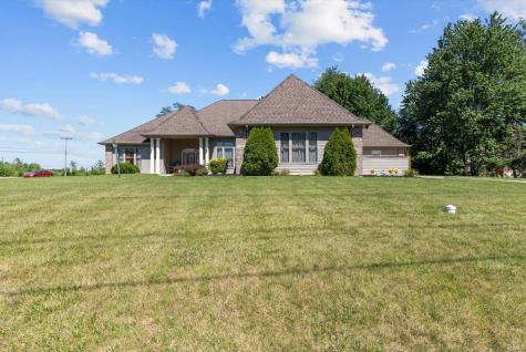 5813 Wayne Trace Fort Wayne IN 46816