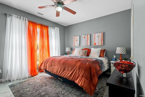 5813 Wayne Trace Fort Wayne IN 46816