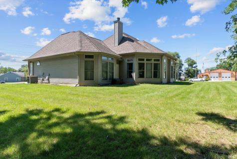5813 Wayne Trace Fort Wayne IN 46816