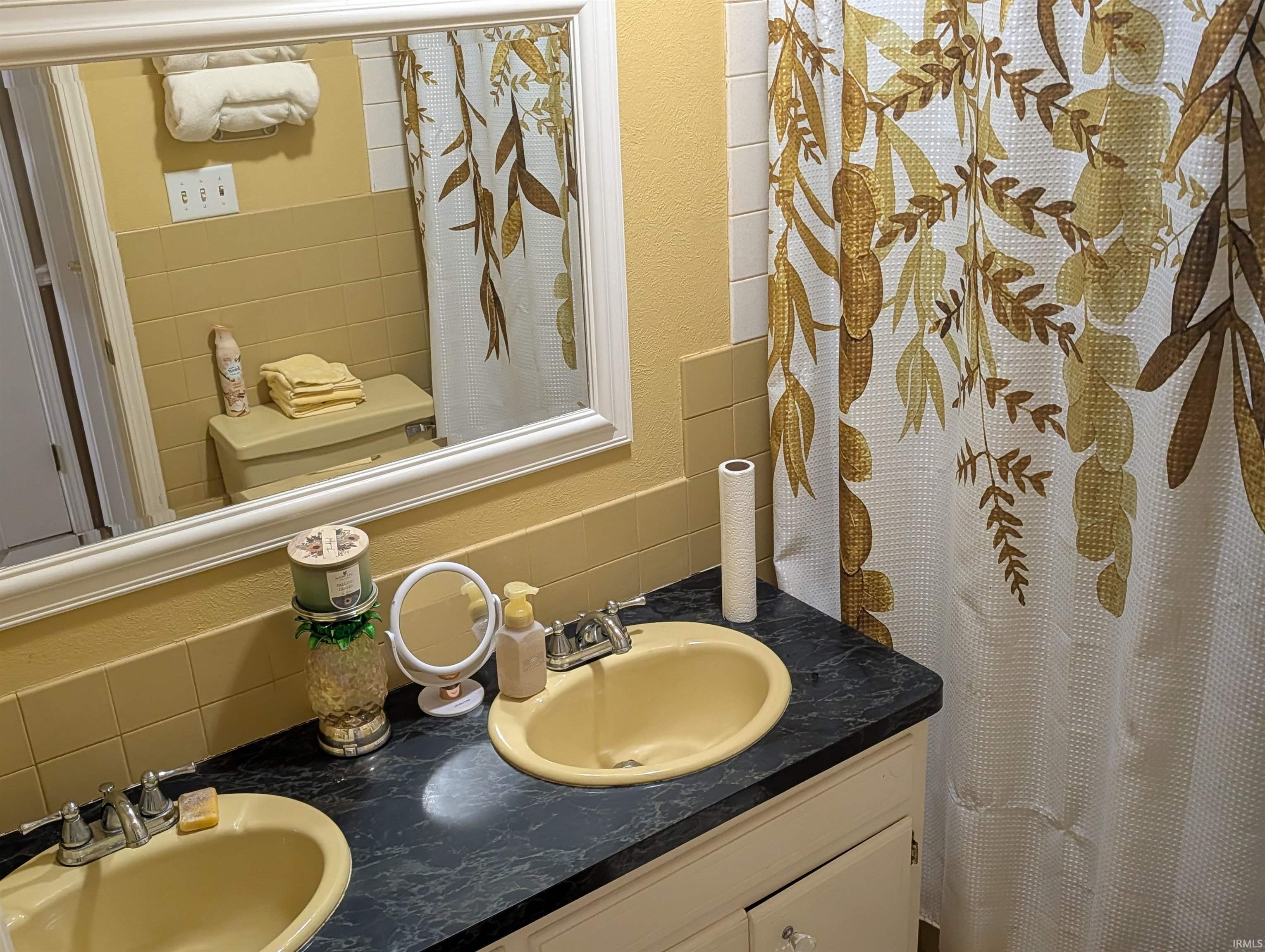 54074 Echo Lane Bristol IN 46507