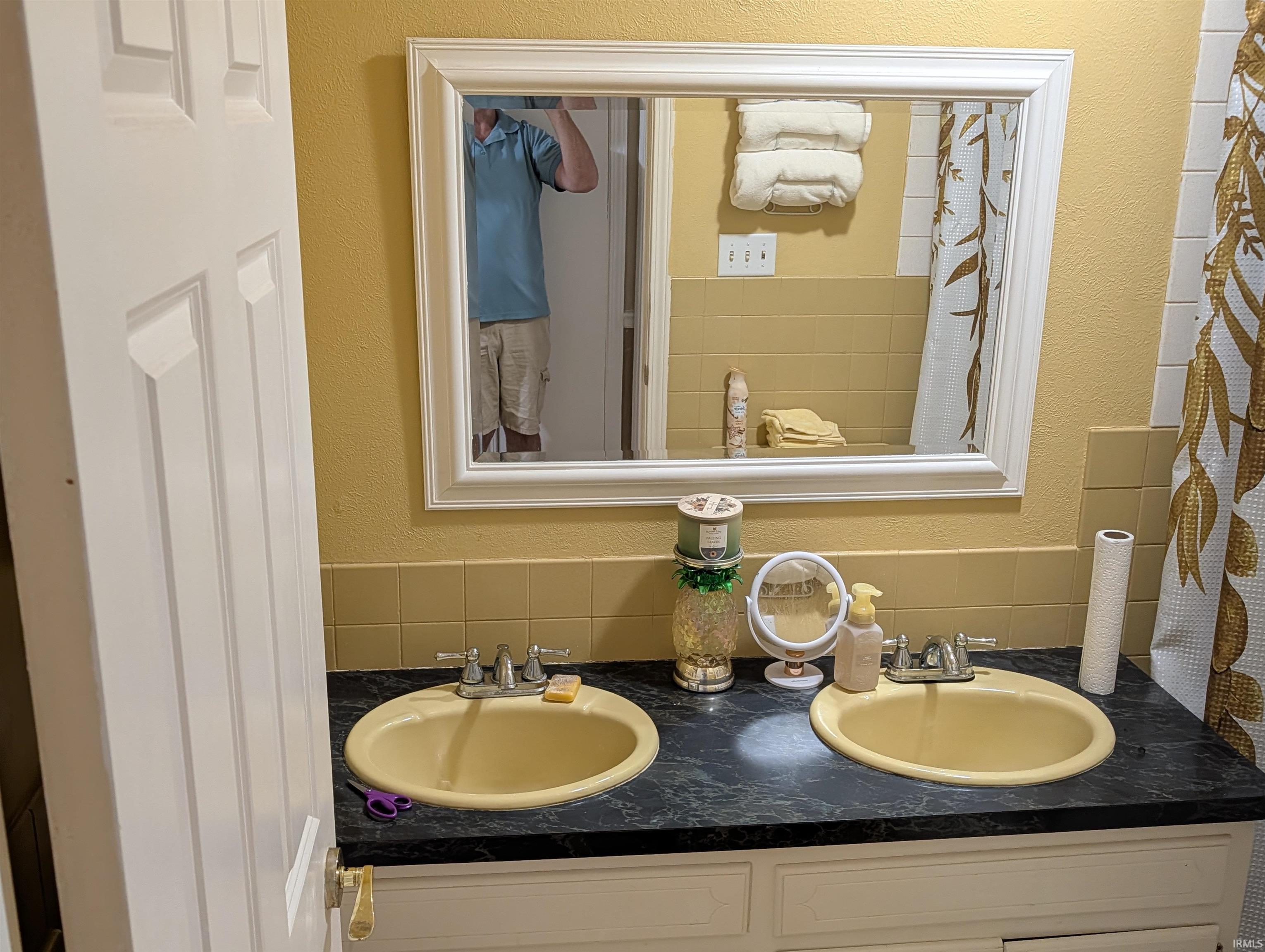 54074 Echo Lane Bristol IN 46507