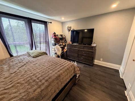 2737 Hoagland Avenue Fort Wayne IN 46807