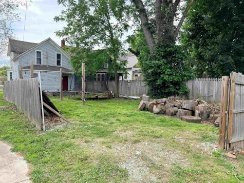 2737 Hoagland Avenue Fort Wayne IN 46807