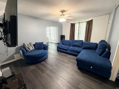 2737 Hoagland Avenue Fort Wayne IN 46807