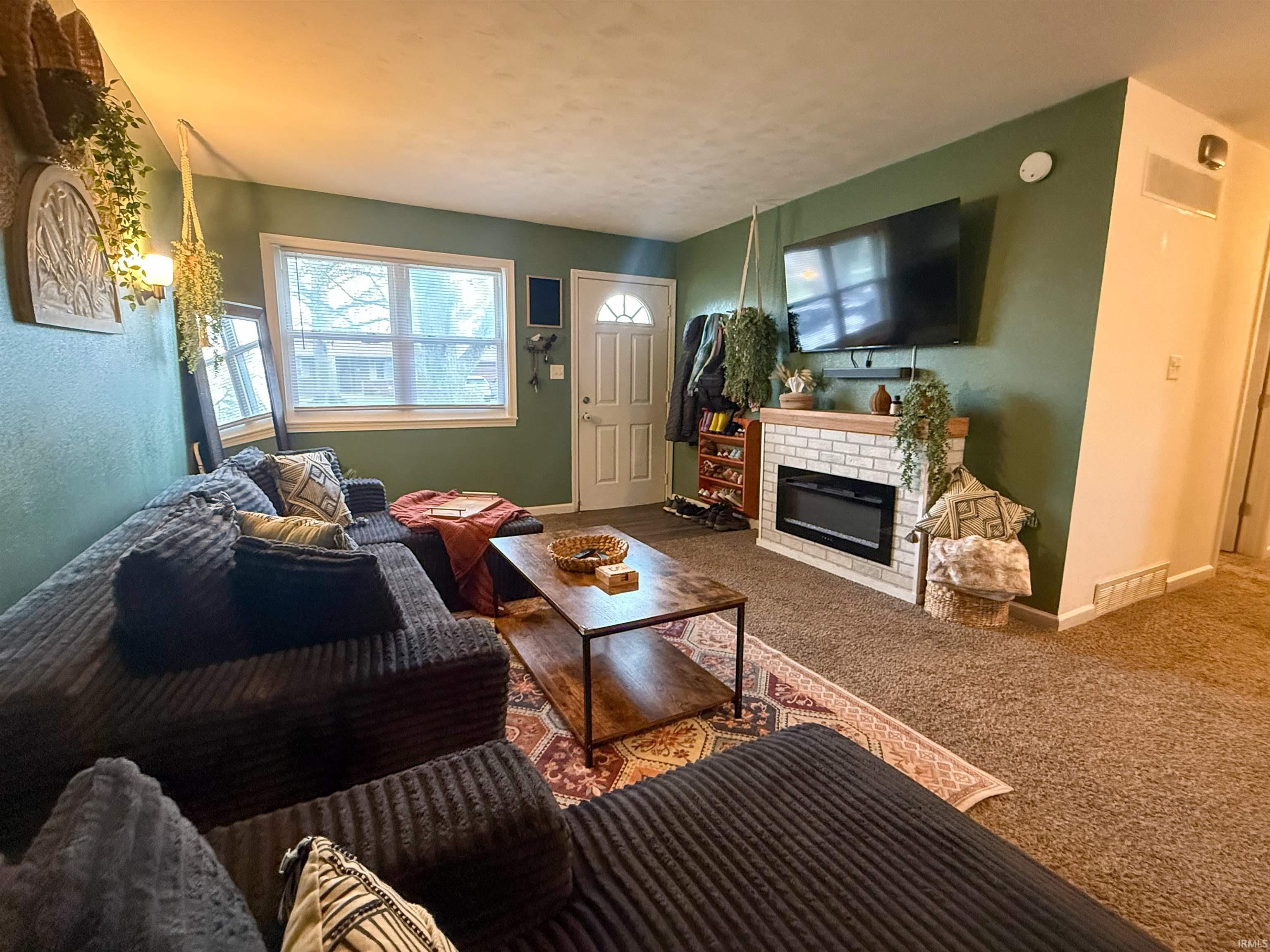 1022 Fieldhouse Avenue Elkhart IN 46516