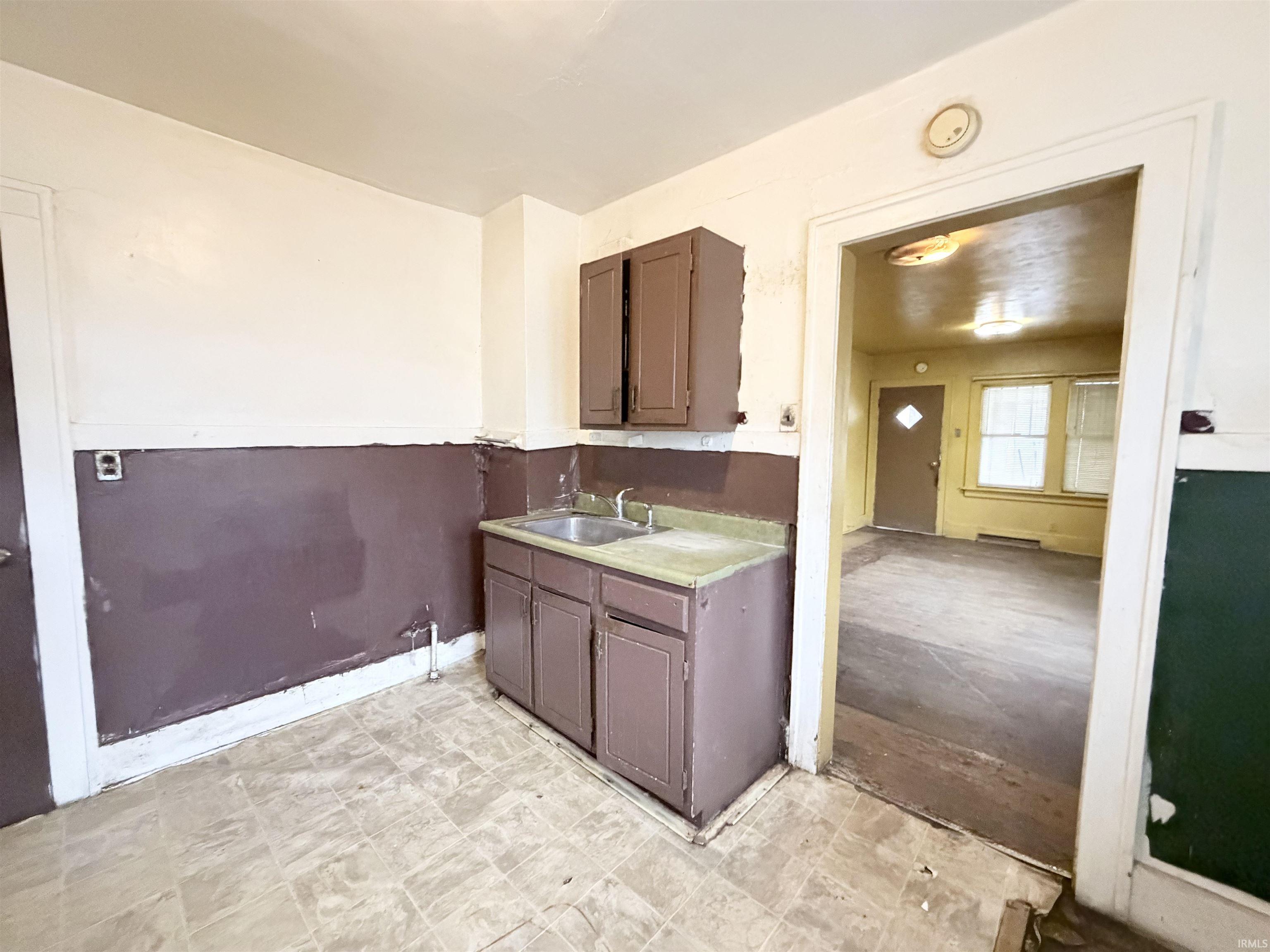 2317 Linden Street South Bend IN 46628