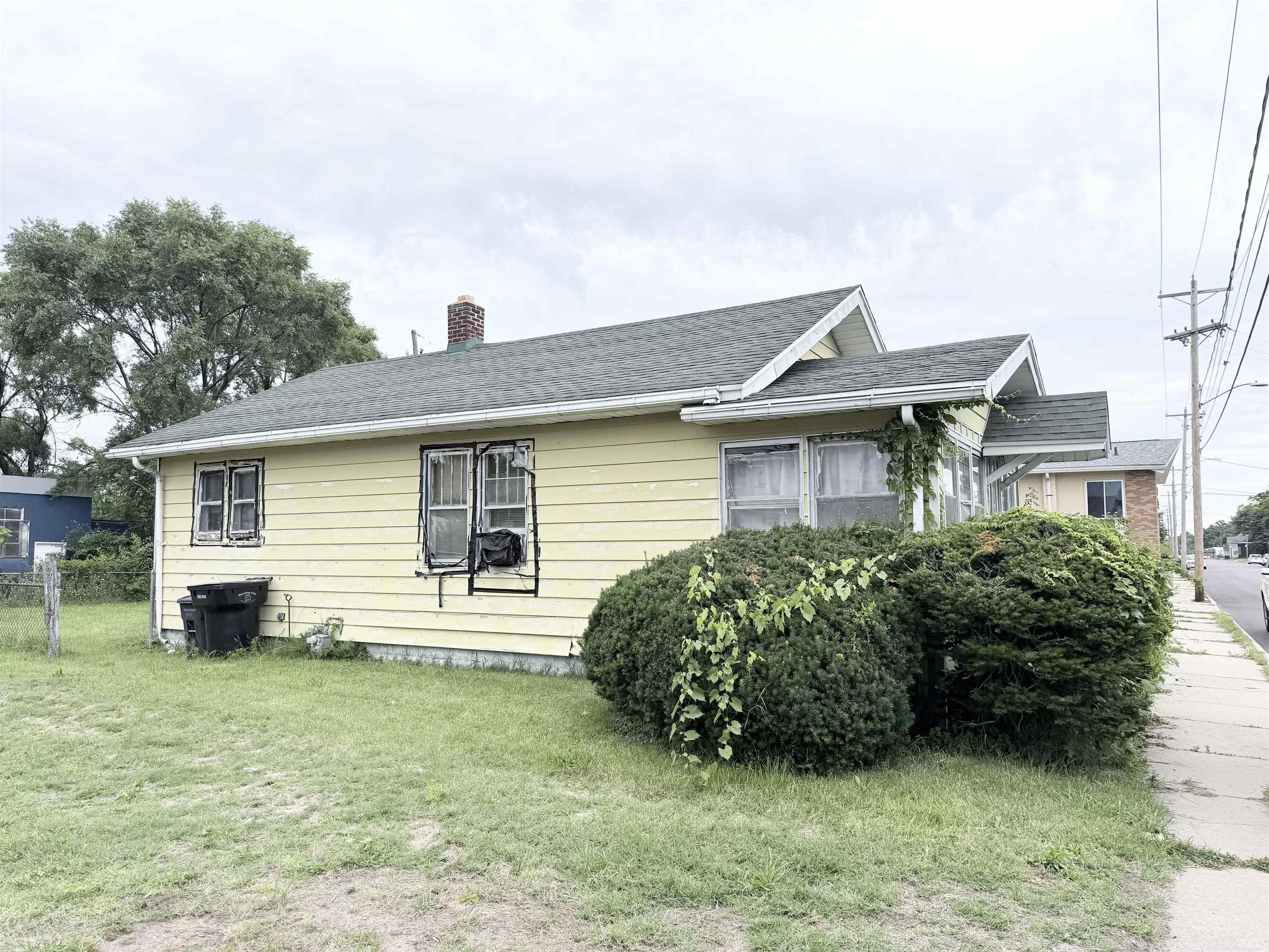 2317 Linden Street South Bend IN 46628