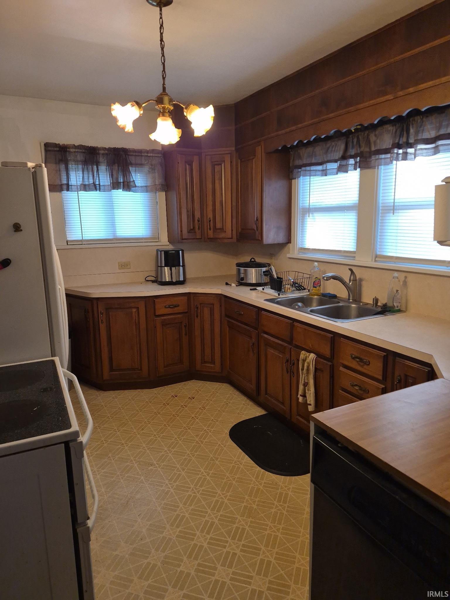 2427 Prast Boulevard South Bend IN 46628