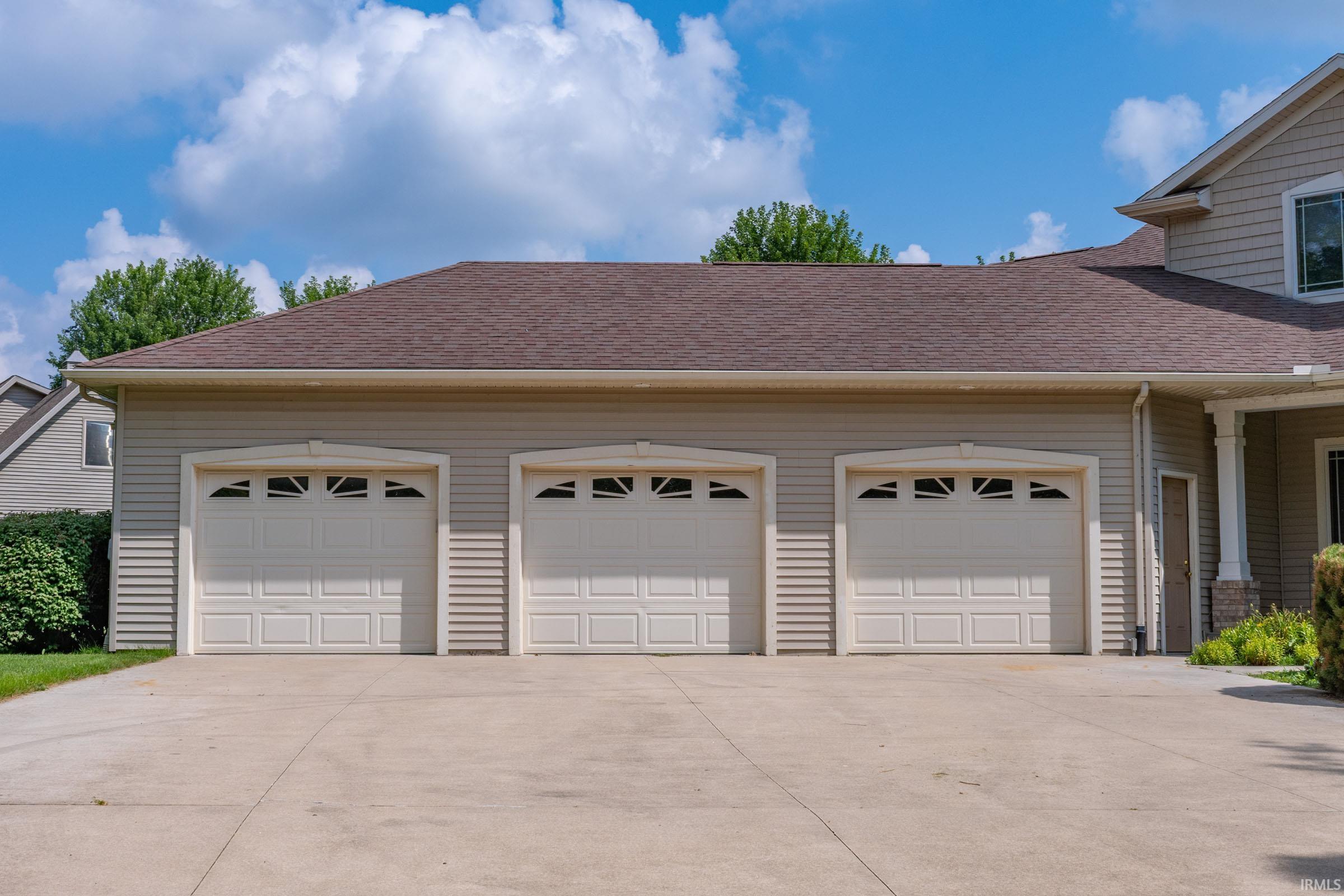 24465 Copper Ridge Drive Goshen IN 46526