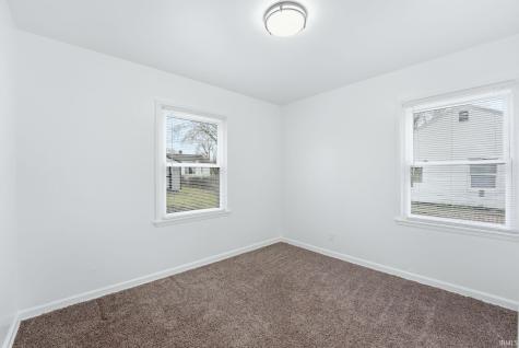4508 SW Anthony Wayne Drive Fort Wayne IN 46806