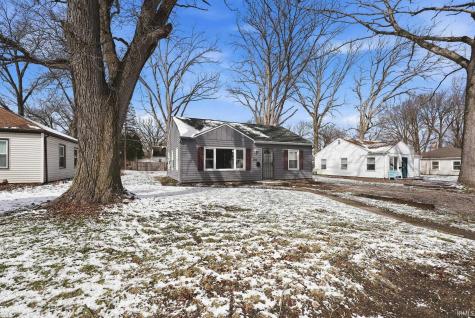 4508 SW Anthony Wayne Drive Fort Wayne IN 46806